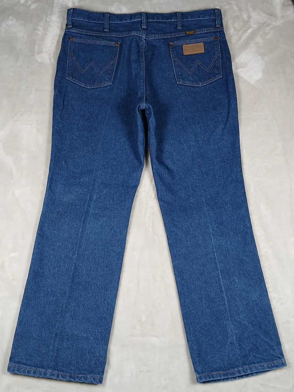 Wrangler classic straight